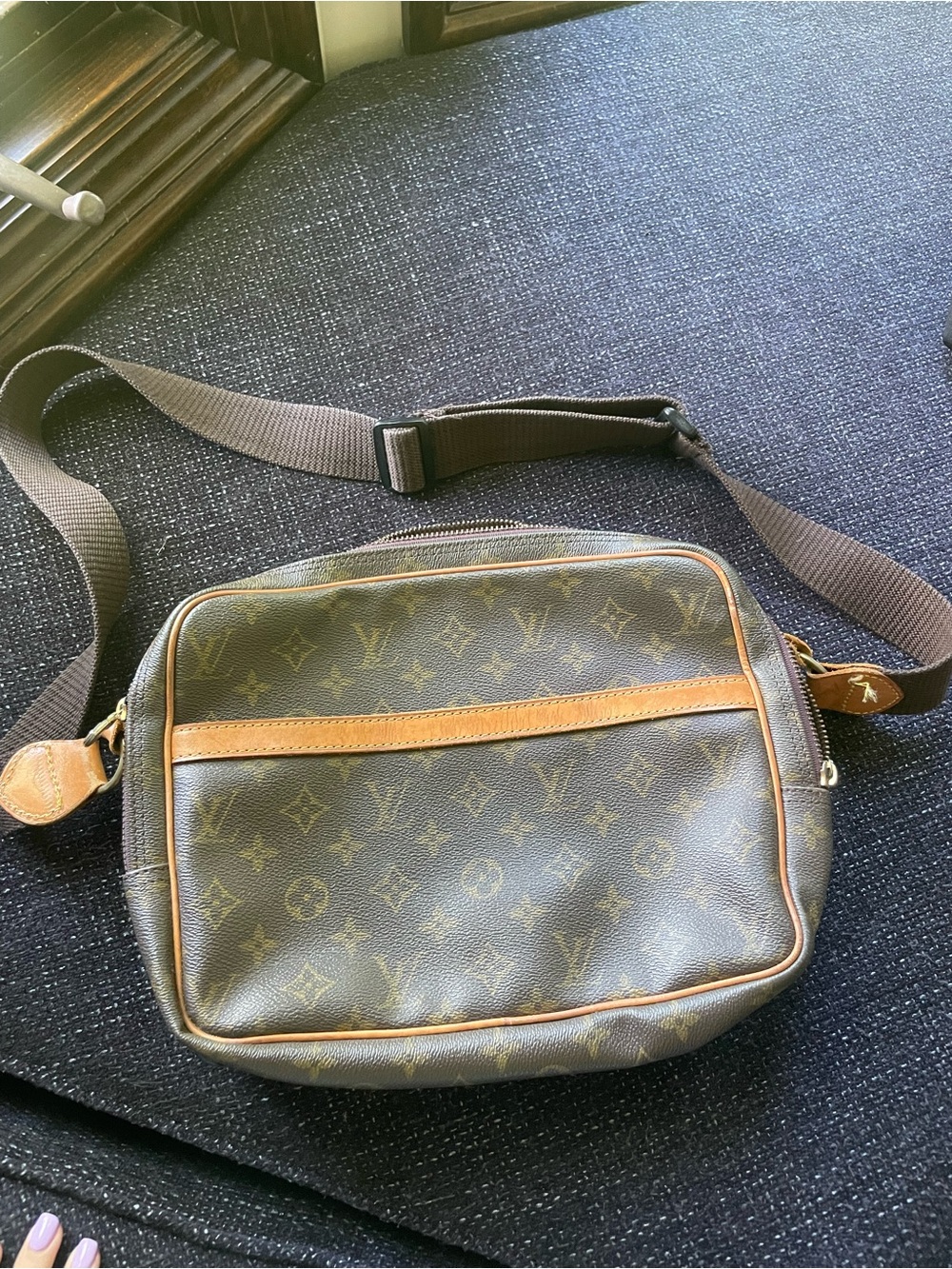 Vintage LOUIS VUITTON Reporter PM M45254 Shoulder Bag - Picture 4 of 9